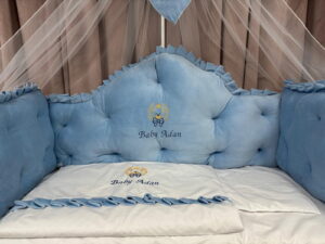 PEPPIbambini ROYAL Blue Terciopelo 11 Piezas Juego de Ropa de Cama para Cuna, 100% Algodón con bordado + Mosquitera - Imagen 7