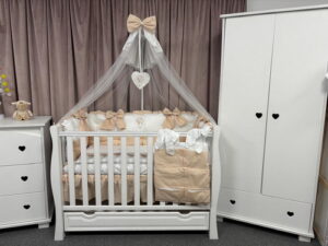 PEPPIbambini ROYAL White Beige 11 Piezas Juego de Ropa de Cama para Cuna, 100% Algodón con bordado + Mosquitera - Imagen 4