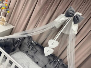PEPPIbambini ROYAL White Grey Terciopelo 11 Piezas Juego de Ropa de Cama para Cuna, 100% Algodón con bordado + Mosquitera - Imagen 3